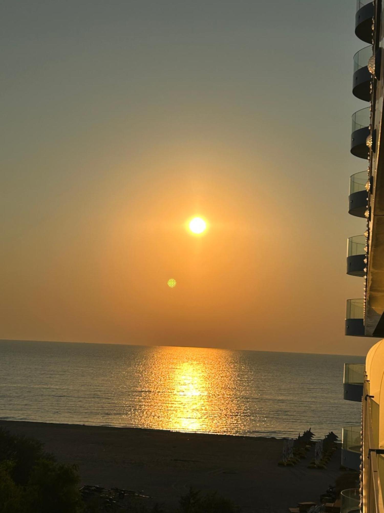 Studio Mamaia-Seaonbeach-By Mihaela Екстер'єр фото